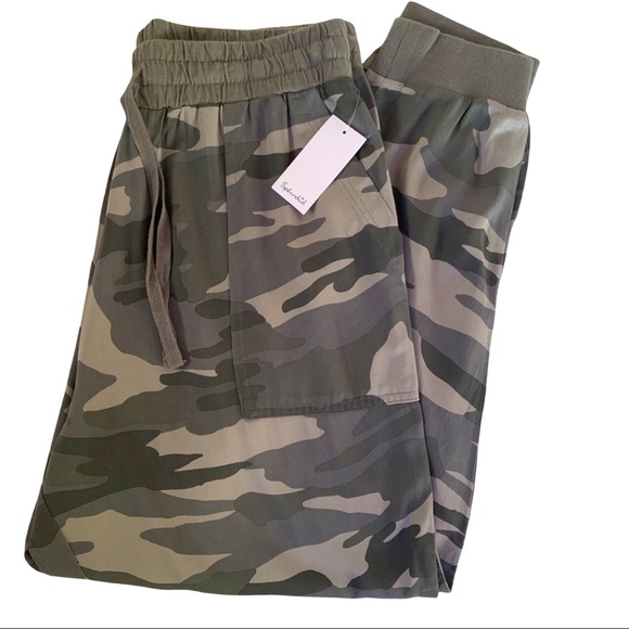 SPLENDID Classic Camouflage Jogger - SZ LARGE NWT - Picture 2 of 10